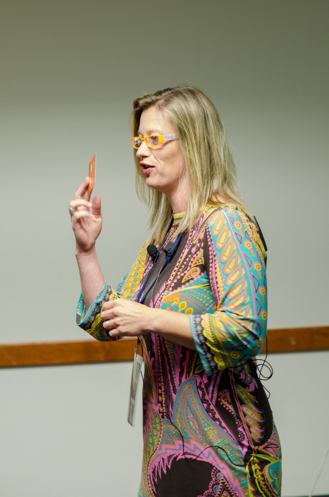 Dorien Morin-van Dam - How to Manage Social Media and Not Let Social Media Manage You -  ConvergeSouth 2013 