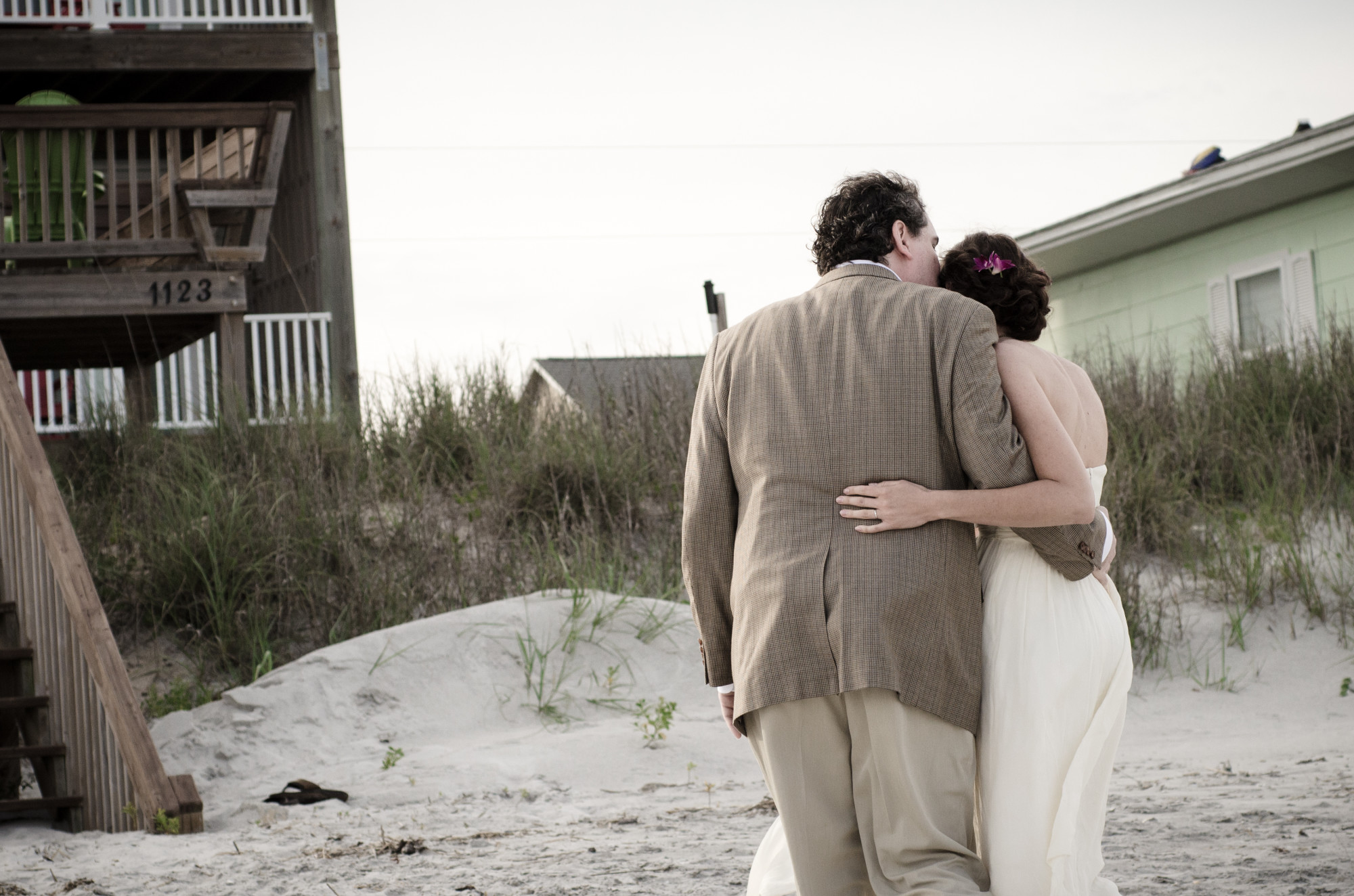 Sean Coon & Elizabeth Lemon’s Wedding – Topsail Island, NC