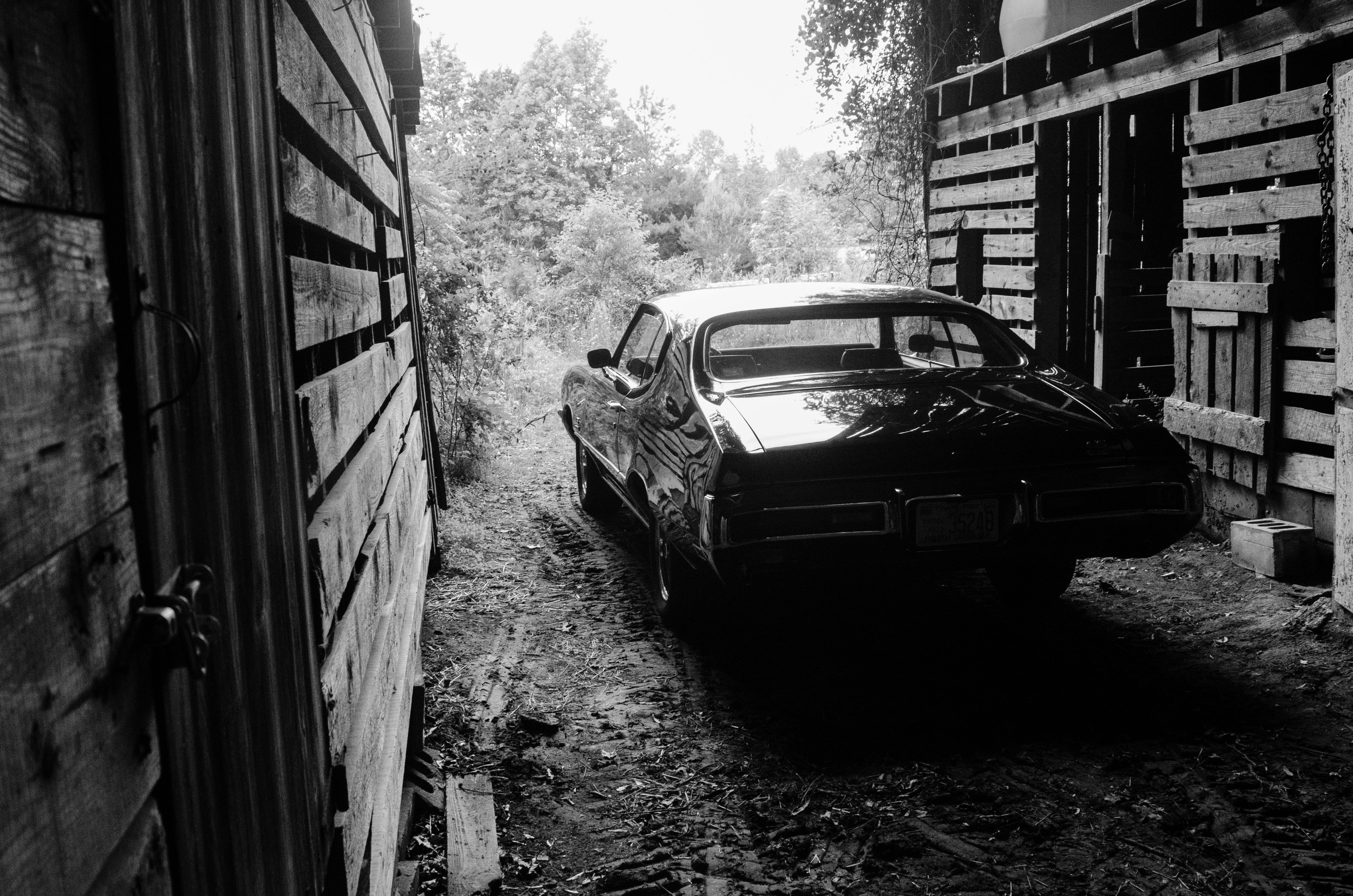 Melissa + Kris: The Bride, Beau, Barn and Buick